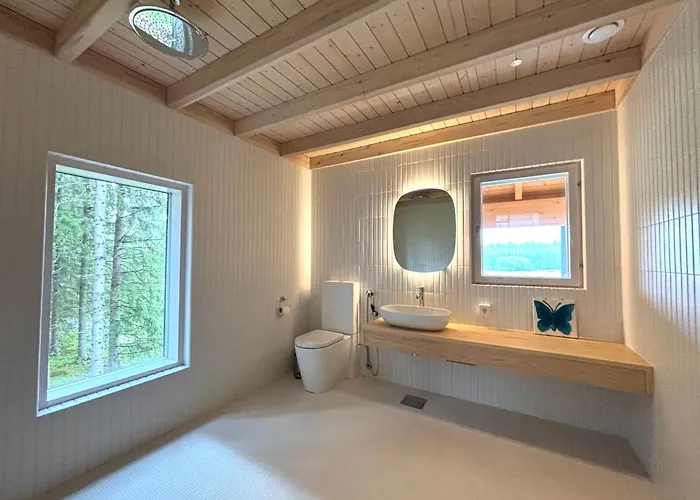 Usva House Private Art & Design *