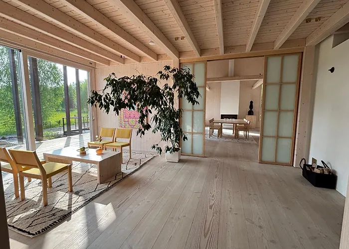 Usva House Private Art & Design